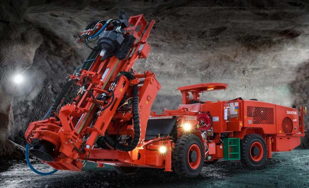 Engparts Peças e Serviços - Banner de Fundo Hero, Variaedades de Peças para Máquinas de Mineração Sandvik DU311